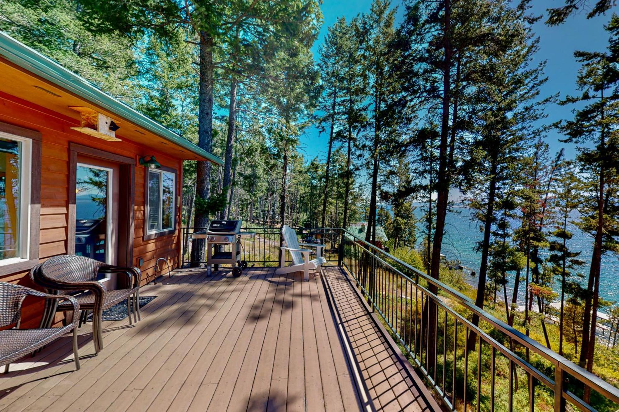 Wheeler'S Flathead Lakehouse Woods Bay Exterior photo